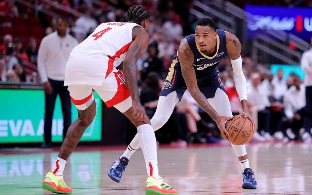 赛后体能课后，新奥尔良鹈鹕再遭质疑备战NBA季后赛，压力陡增，年轻球员得到机会的简单介绍