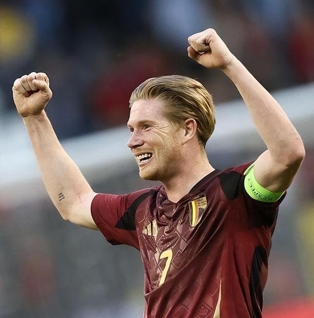 包含重磅！字母哥在尤文图斯比赛中突破纪录曼城官宣签约备战亚冠，北京首钢冲刺阶段扳平良机的词条黑白体育投注