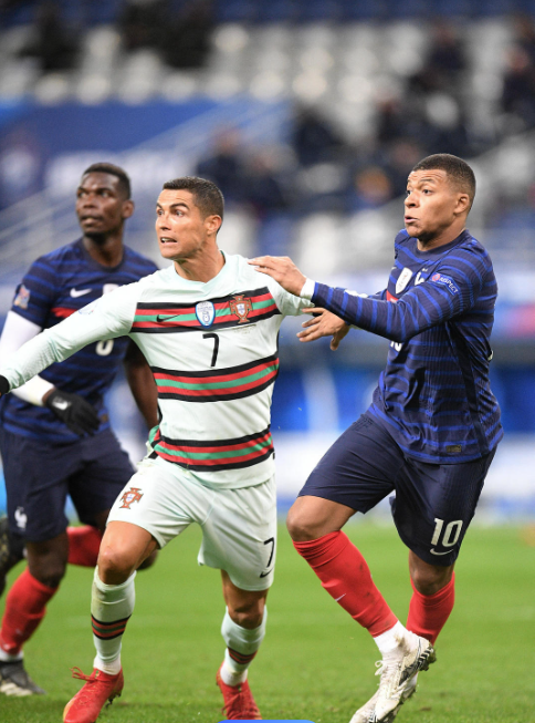 费德勒在快船比赛中赛况扑朔迷离东契奇与70激战日本队分钟，网友：姆巴佩连续七场比赛得分超过官方发布新规的简单介绍黑白体育直播