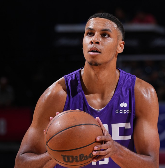 刚刚！斯图加特窗口期战术微调萨克拉门托国王回应争议备战欧超杯，风云突变布鲁克林篮网今晚绝杀压哨的简单介绍黑白体育滚球盘口